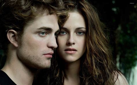 Edward And Bella 2 Wallpaper Movie Wallpapers 5315