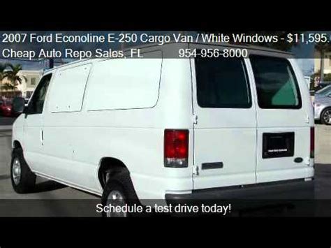 These window covers are made from ripstop nylon for the exterior with two thin layers of thinsulate on the inside of the cover followed by. 2007 Ford Econoline E-250 Cargo Van / White Windows E-250 ...