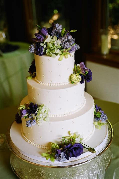 A combination of design, expert craft, and taste. Let Them Eat Cake! - Elizabeth Anne Designs: The Wedding Blog