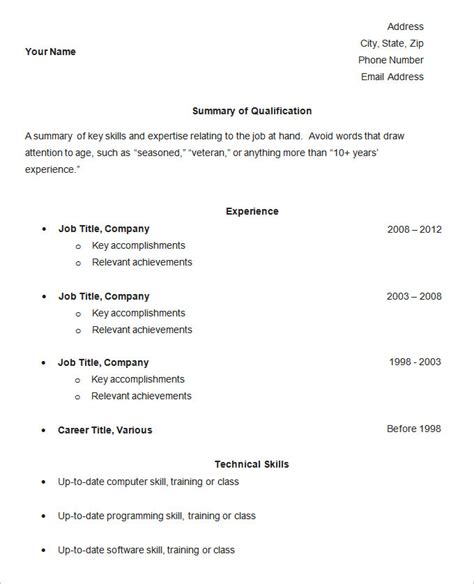 The simple header keeps this resume format polished, just like you! 9-10 Sample Of A Simple Resume format - lascazuelasphilly.com