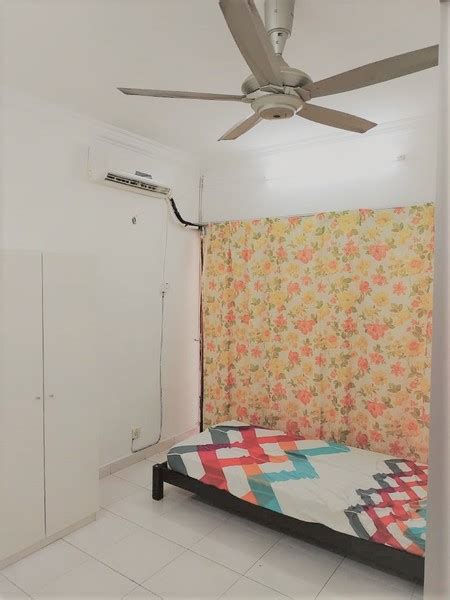 Kami menyediakan perkhidmatan lori sewa 1 tan, lori sewa 3 tan, sewa lori 5 ton untuk kegunaan anda seperti: Rumah Teres Phileo Damansara, Section 16, Petaling Jaya ...