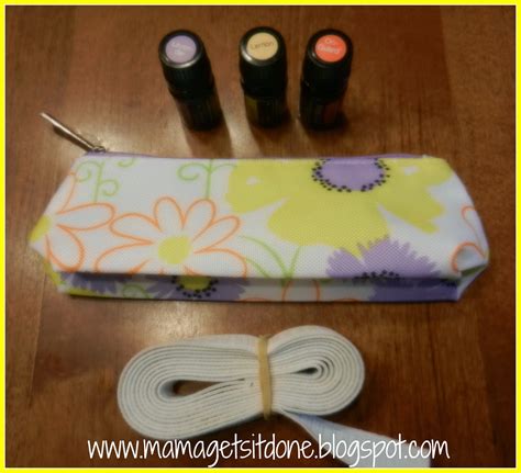Diy big travel bag | sewing machine carrying case tutorial sewingtimes there are several pockets for sewing machines and various accessories. Mama Gets It Done: DIY Essential Oils Carrying Case