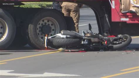 Motorcyclist Killed In Wreck Involving Tractor Trailer In Gastonia