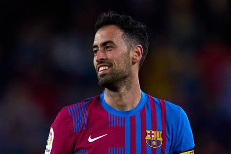 Riquelme Has Huge Praise For Barcelona Captain Sergio Busquets Barca