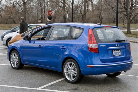 Request a dealer quote or view used cars at msn autos. 2010 Hyundai Elantra Touring Reviews, Specs and Prices ...