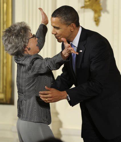 Obama S Most Memorable Hugs Slideshow UPI Com