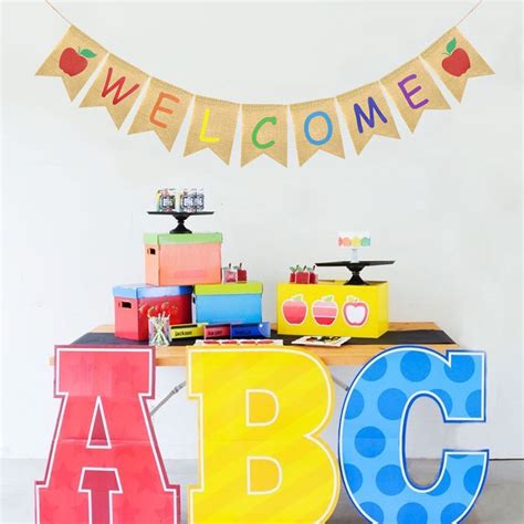 Buy Fakteen Burlap Welcome Banner With Apple Sign For First Day Of