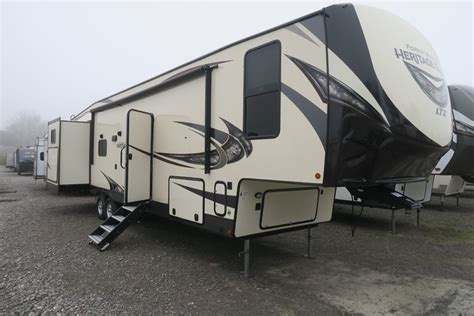 We did not find results for: NEW 2019 WILDWOOD HERITAGE GLEN LTZ 356QB - Overview ...