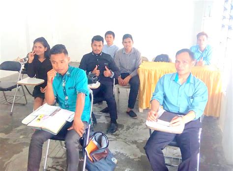 Amritsar merupakan sebuah daerah yang menjadi tempat awal berdirinya ajaran sikh di india. Kuliah Berbagai Ajaran Agama - Yesus dalam Hidupku