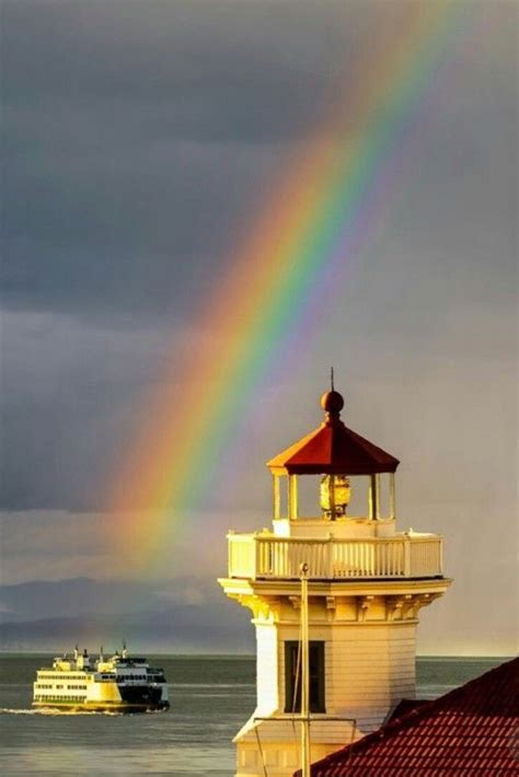 Pin By Bruce On Gods Lighthouse Lighthouse Pictures Beautiful