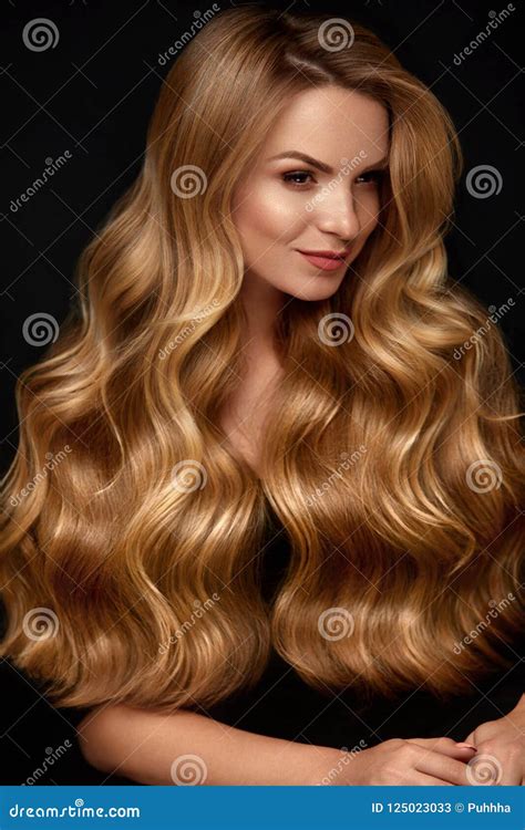 Long Blonde Hair Woman With Wavy Hairstyle Beauty Face Stock Image