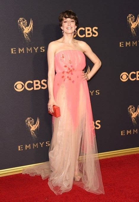 Carrie Coons In Delpozo 2017 Emmy Awards