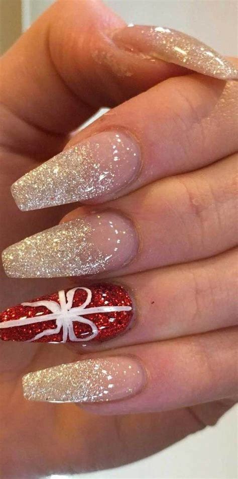 Christmas And New Years Acrylic Nails