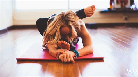 Kino Macgregors Love Your Hips Hip Opening Yoga Gratitude Practice