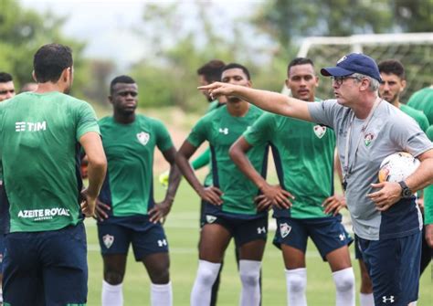 Below you find a lot of statistics for this team. FLUMINENSE ESTREIA COM UNION LA CALERA - Blog do Deni Menezes