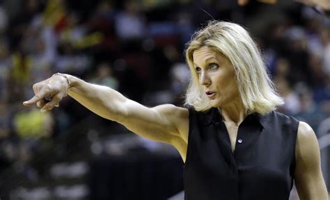 Mavericks Hire Jenny Boucek To Be Their First Female Assistant Coach