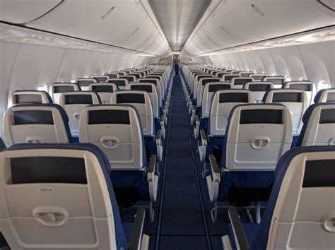 Southwest Has Redesigned The Interiors Of Its New 737s Lets Take A