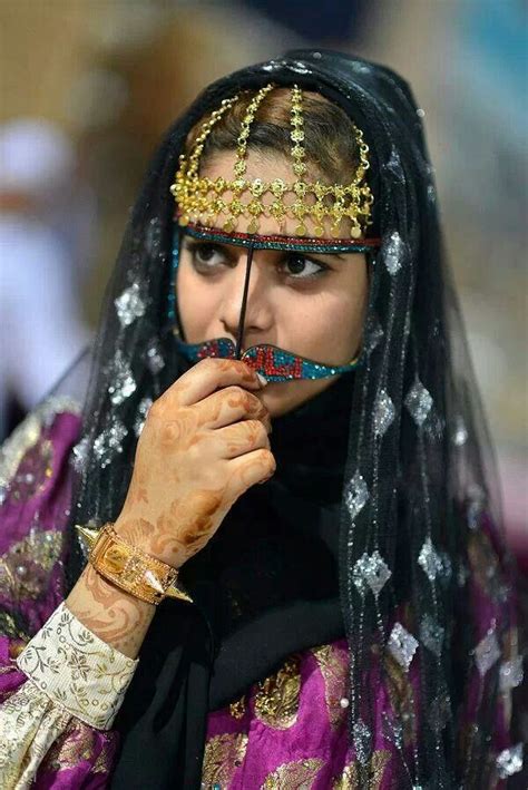 Beautiful Omani Traditional Heritage Muscat Festival 2014 World