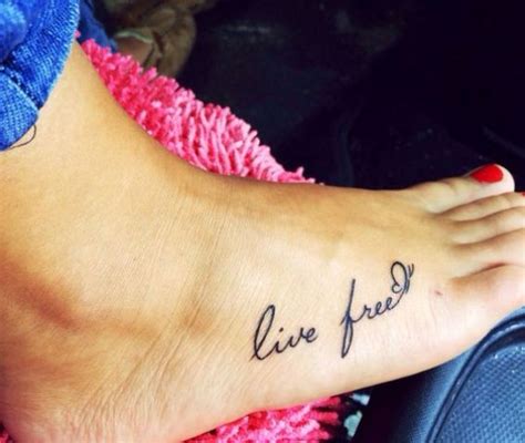 27 Small And Cute Foot Tattoo Ideas For Women Styleoholic