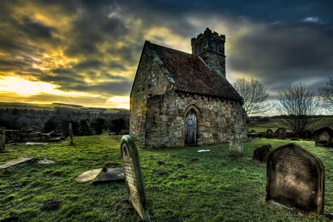 Critter Sitter's Blog: Old UK Churches