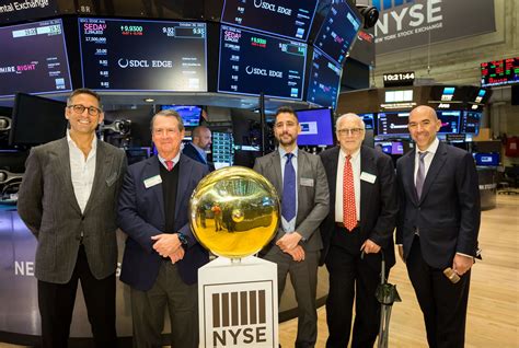 Sdcl And Sdcl Team Members At The Nyse For The Ipo Of Sdcl Edge Sdcl