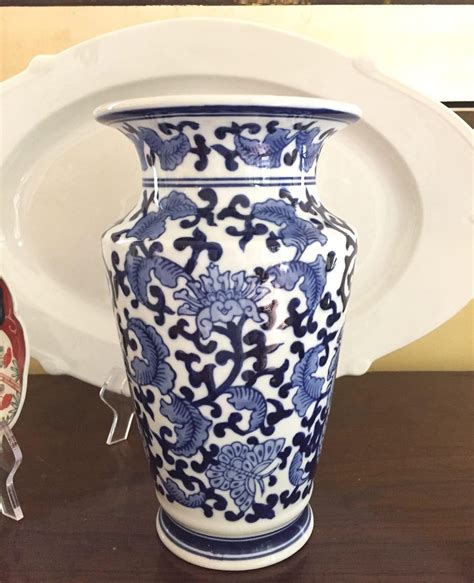 Chinoiserie Vase Blue And White Porcelain Vase 11 Inch Vase Urn