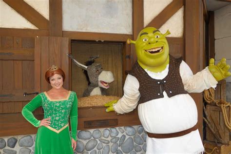 Universal Studios Orlando Shrek Donkey And Fiona Meet And Greet 3