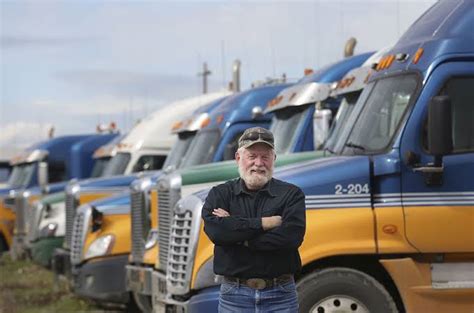 Why Becoming A Commercial Truck Driver Is A Good Career? - Luelle Mag - Worldwide News
