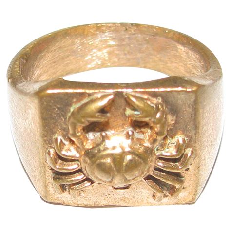 You can chant the mantra 'om shram shrim shraum sah chandraya namah' to maximize the powers of this gemstone. Aadhyathmika Aimpon Panchalogam Karka / Kataka / Kadaka ...