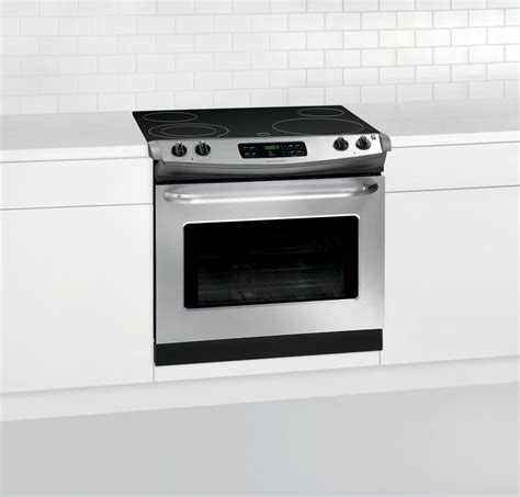 Lower storage area for added convenience. Frigidaire FFED3025PS 30 Inch Drop-in Smoothtop Electric ...