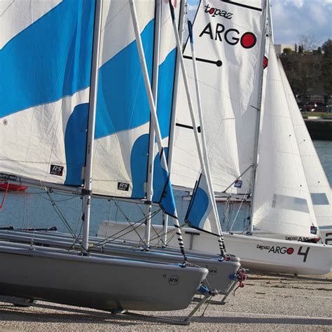 Multi Supports Dès 11 Ans Pâquestoussaint Asptt Voile La Rochelle