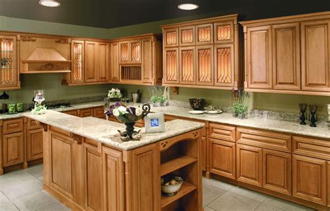 10 Lovable Kitchen Color Ideas With Maple Cabinets 2022