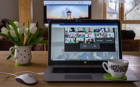 How To Encourage People To Turn On Their Camera During Virtual Meetings