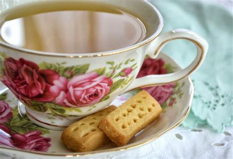 Tea And Tea Cookies Tea Cups Tea Tea Cookies