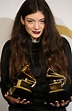 Get the look: Lorde's Grammy Awards look - Fashion Quarterly