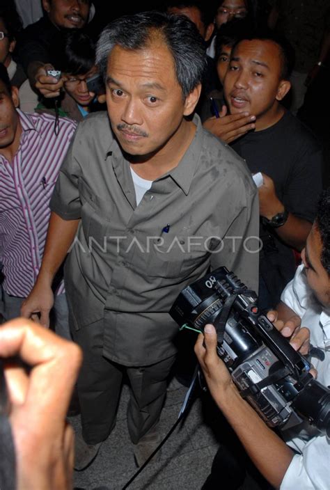 TOMMY WINATA ANTARA Foto