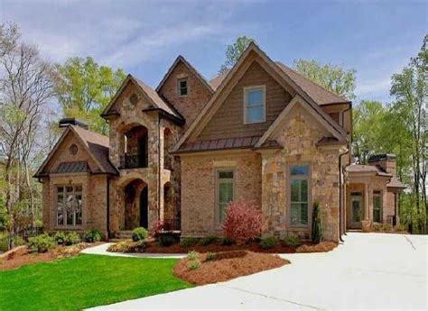 Not only do sri lanka houses come in different forms like multifamily large houses for sale, the country also offers modern, luxury houses for sale, multiple story houses for. 28 best images about Atlanta Ga. Mansions on Pinterest ...