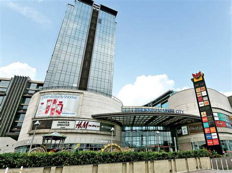 Today's movie showtimes at mbo skudai u mall. Brem Mall Show Time - Fashion Show Mall - Las Vegas: Get ...