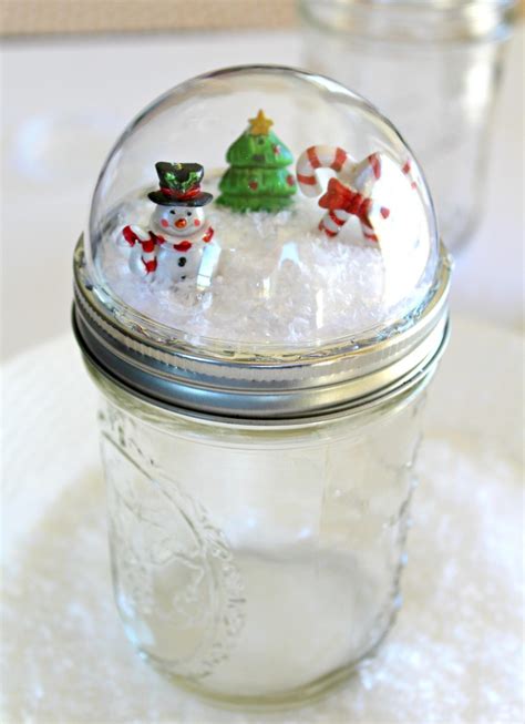 Fun T Idea How To Make Your Own Snow Globe Mason Jars Mason Jar