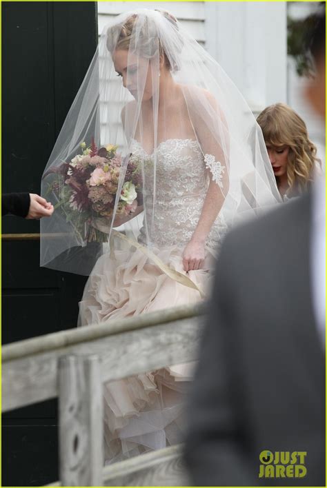 Taylor Swifts Speech At Bff Abigails Wedding Revealed Photo 3950285 Taylor Swift Pictures