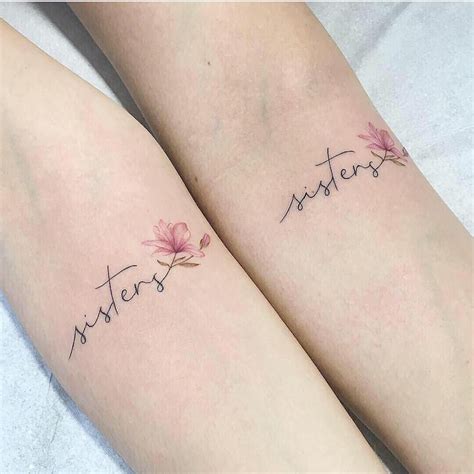 A Imagem Pode Conter Uma Ou Mais Pessoas E Close Up Tatto De Irmãs