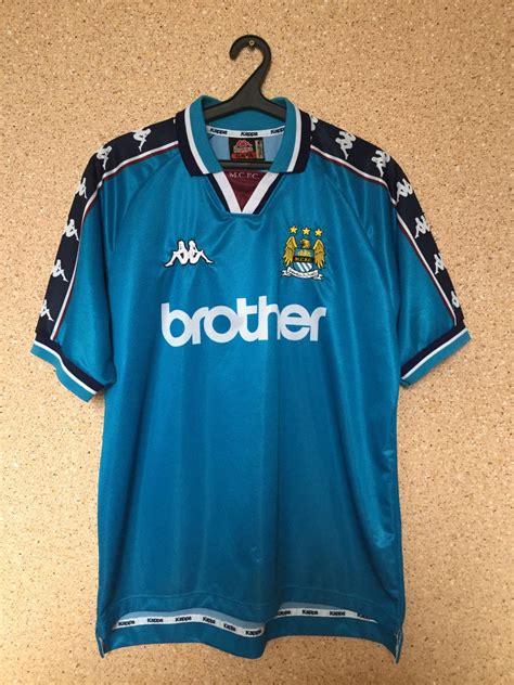 The official manchester city facebook page. Manchester City Home football shirt 1997 - 1999. Added on ...