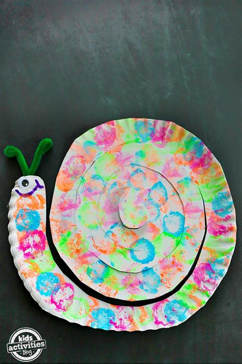 cotton ball painted snail paper plate craft
