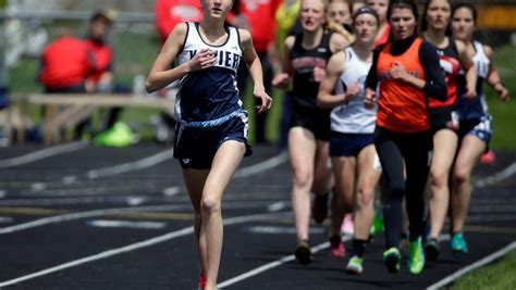 West De Pere Wins Boys Girls Team Titles At Bay Conference Track Meet