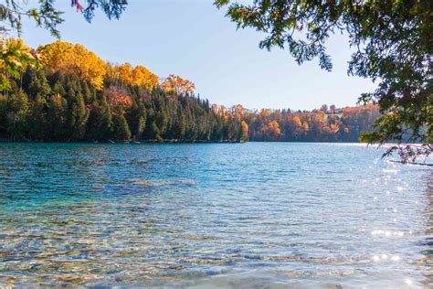 2 Beautiful Lakes In New Yorks Great Lakes State Parks