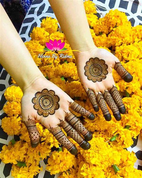 Unique Mandal Design Mehndi For Both Hands Gorgeously Flawed
