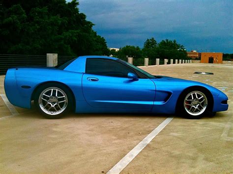 Nassau Blue 2000 Chevrolet Corvette