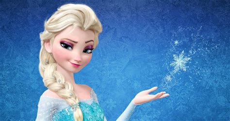 Elsa From Frozen Rescues A Police Wagon Stuck In Snow