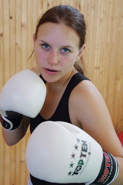 White Topten Gloves Are Looking Good Boxing Girl Martial Arts Women