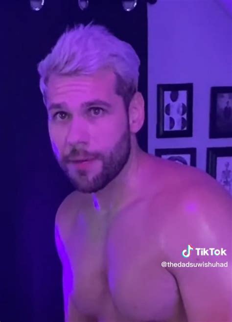Does Anyone Know This Guys Name Is Gay Porn 1440062 ›